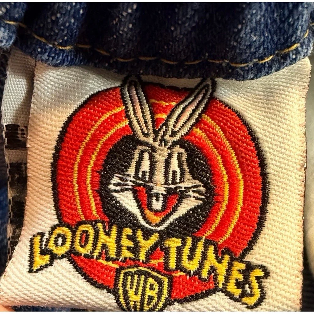 Looney Tunes Mania adorable girls